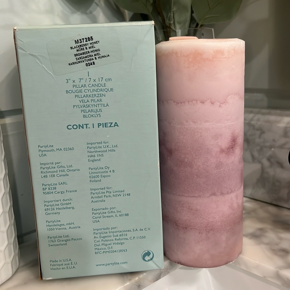 PartyLite Pillar BlackBerry Honey